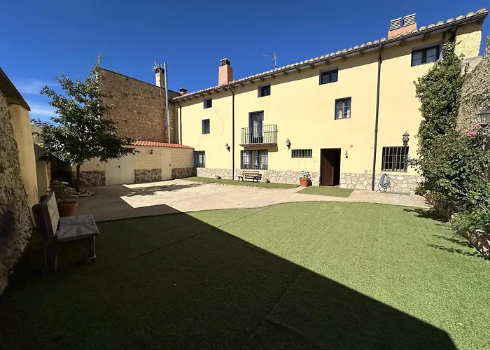 בית נופש La Quinta Del Poeta *